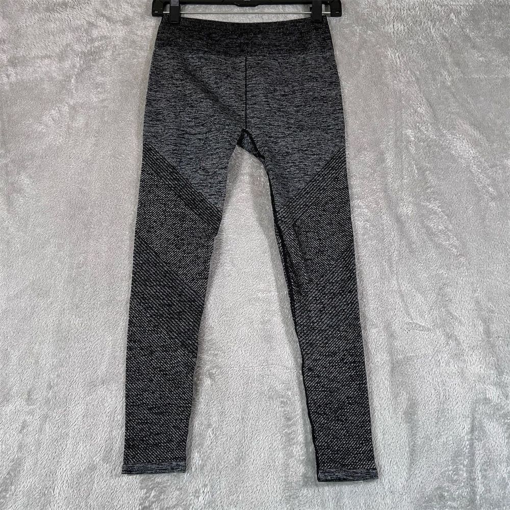 Fabletics Women's Leggings Small Gray‎ High Waist Seamless Mid-Rise Jacquard